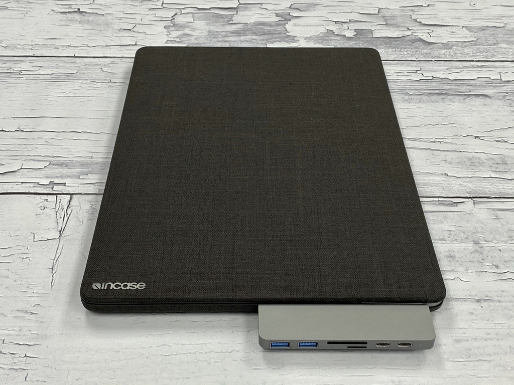 HyperDrive DUO 7-in-2 USB-C Hub - Silver HD28C-SILVER
