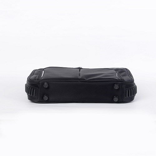 STC-PACLAM-15 Clam Shell carrycase up to 16"